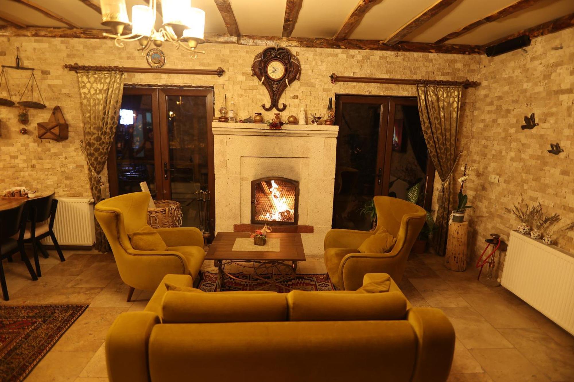 Calina Capadocia Hotel Üchisar Bagian luar foto