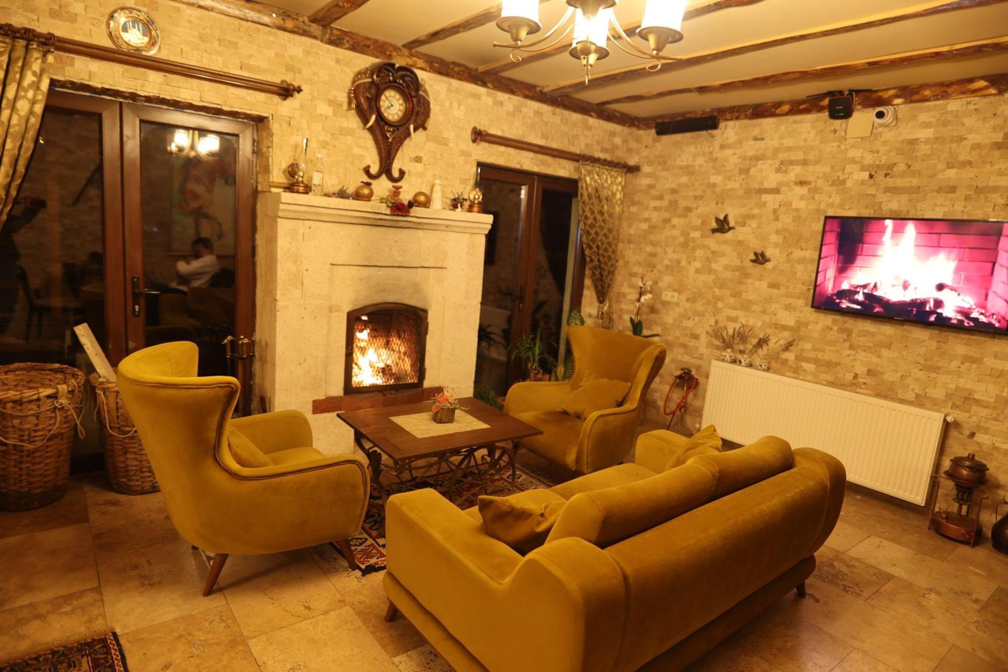 Calina Capadocia Hotel Üchisar Bagian luar foto