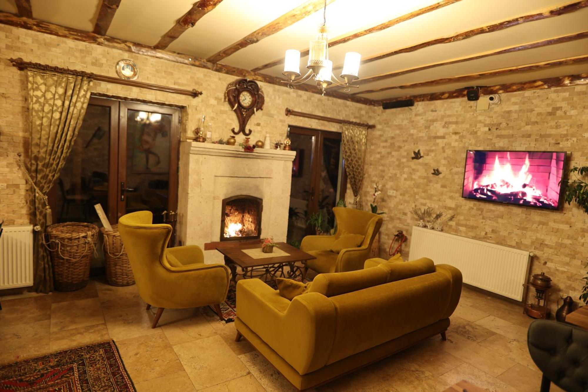 Calina Capadocia Hotel Üchisar Bagian luar foto