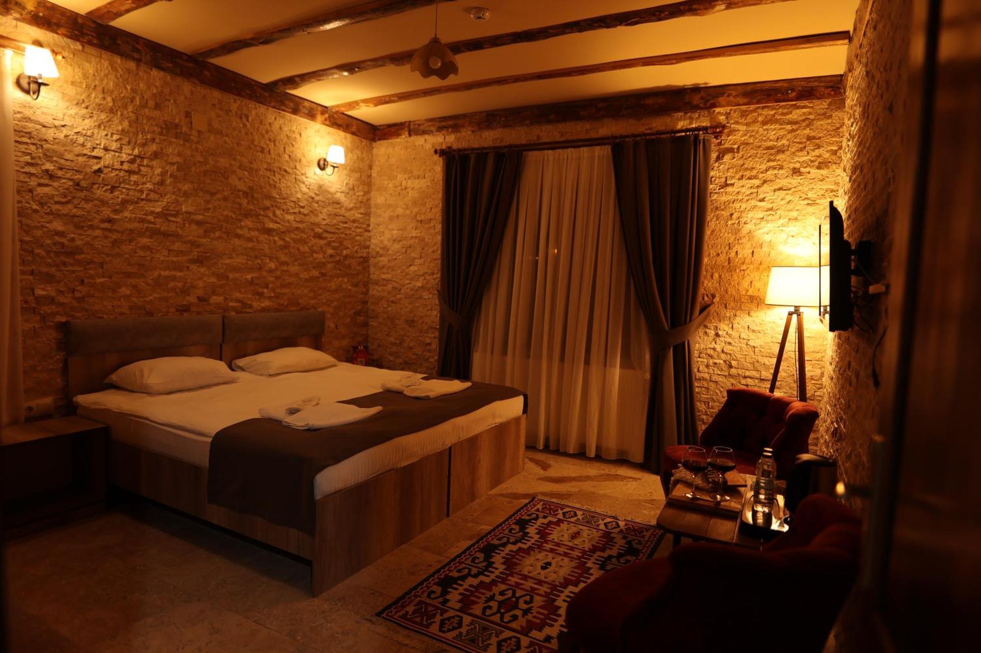 Calina Capadocia Hotel Üchisar Bagian luar foto