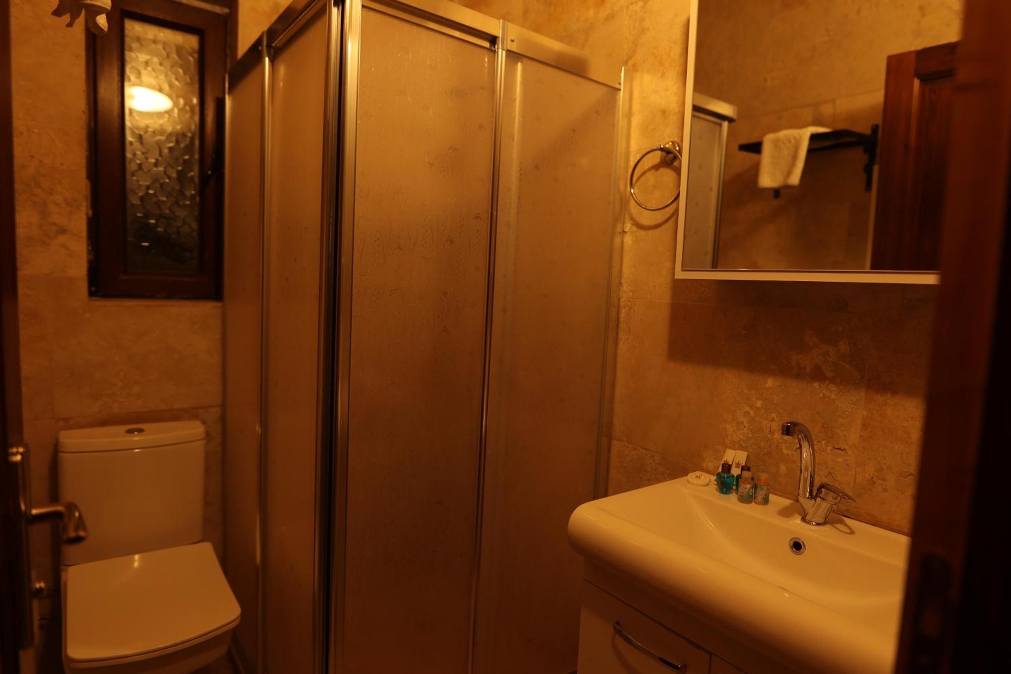 Calina Capadocia Hotel Üchisar Bagian luar foto